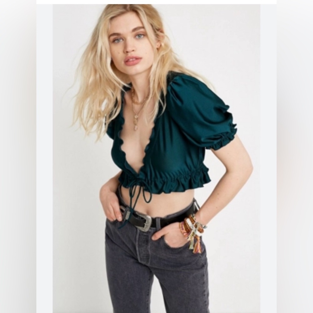 Out From Under Green Ruffle Tie-Front Cropped Top Size L